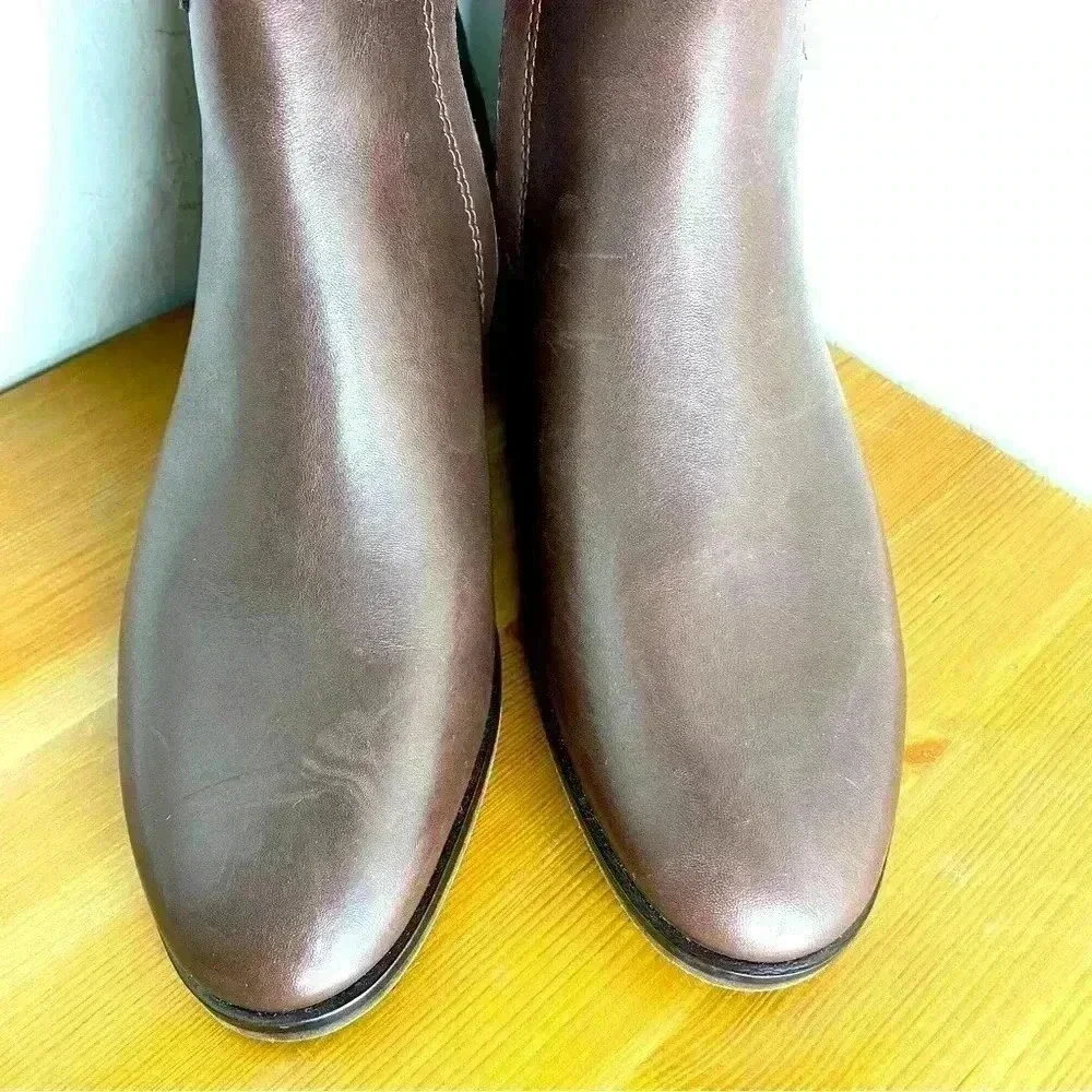 NEW Tory Burch Wyatt Leather Riding Boot in Chocolate Women’s Size 7M